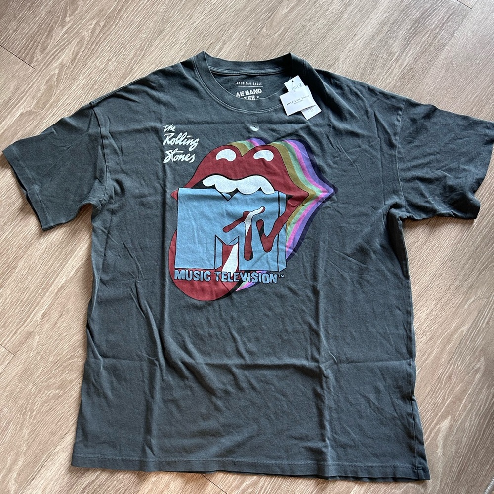 NWT American Eagle x Rolling Stones MTV Graphic Tee - Oversized - size Medium